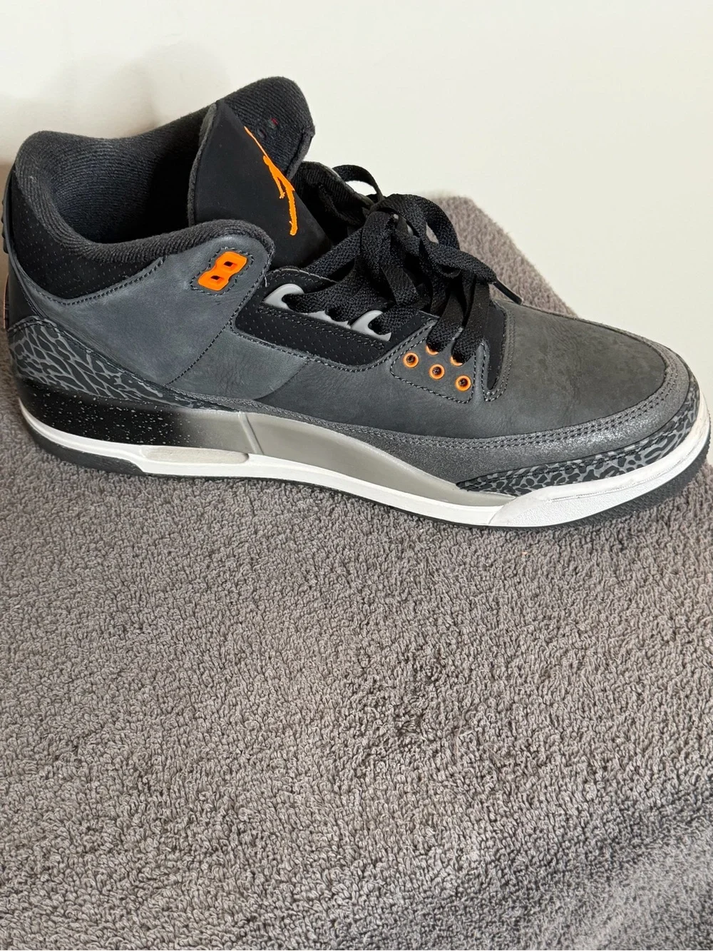 Air Jordan 3 Retro “Fear” 2023- Men’s size 11